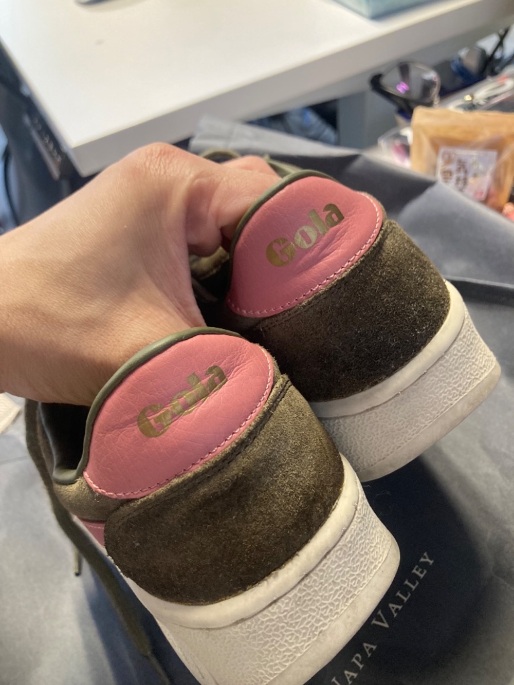 Like new Gola women’s 10 brown and pink suede upper sneakers - Picture 7 of 11